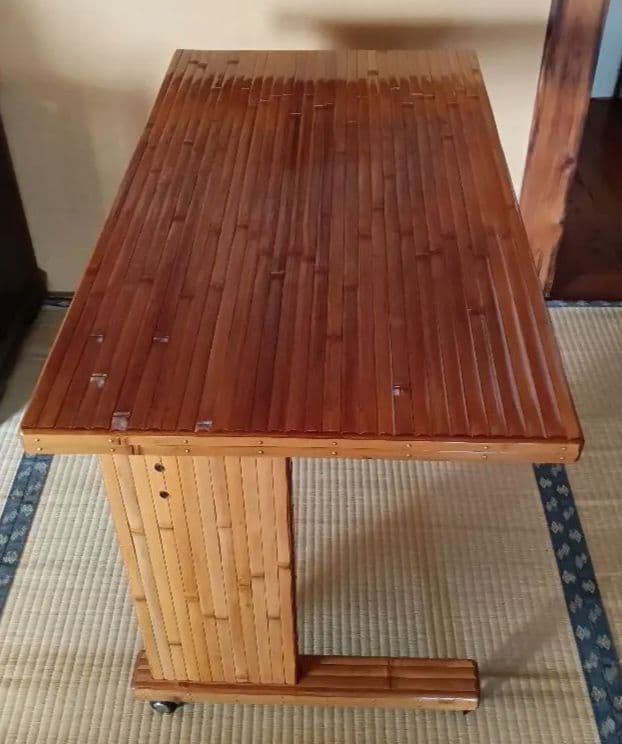 6キャスター付き　竹製　シンプルテーブル 移動可能