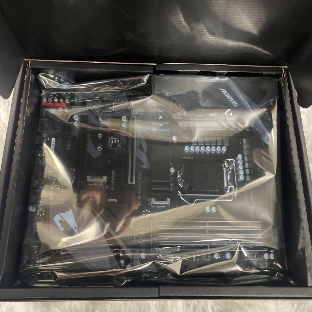 マザーボード（ギガバイト Z390 AORUS ELITE）