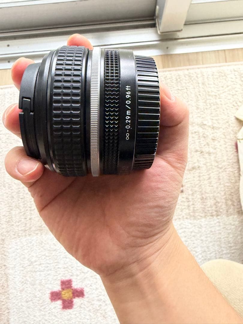 NIKKOR 40mm f/2.8 単焦点レンズ UVフィルター付き