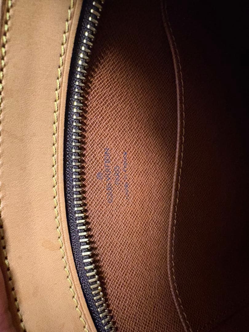 Louis Vuitton モノグラム ショルダーバッグ　ドルーオ