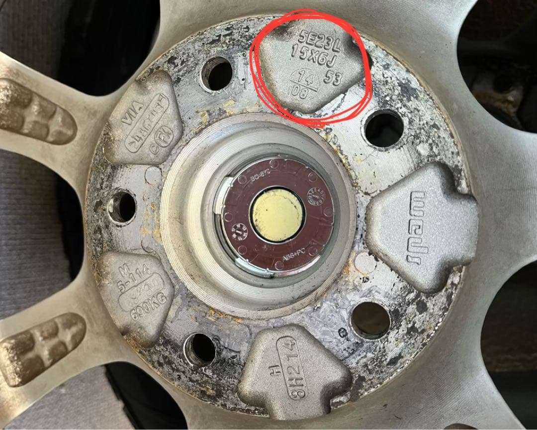 中古スタッドレスタイヤ・ホイール　4本セット