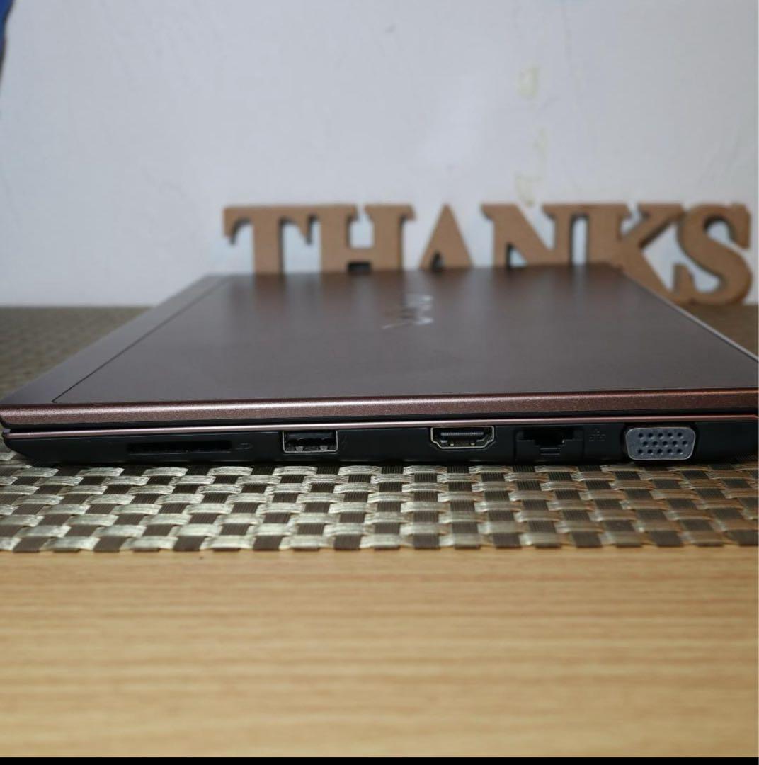 Win11公式対応9世代i5/メ16G/SSD+HDD/カメラ/無線/タッチ液晶