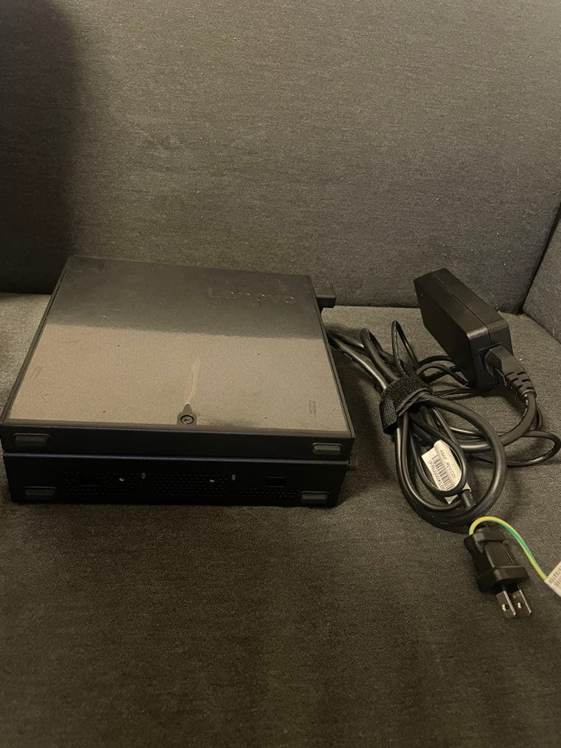 PC Lenovo i7-8700T メモリ16GB SSD256GB