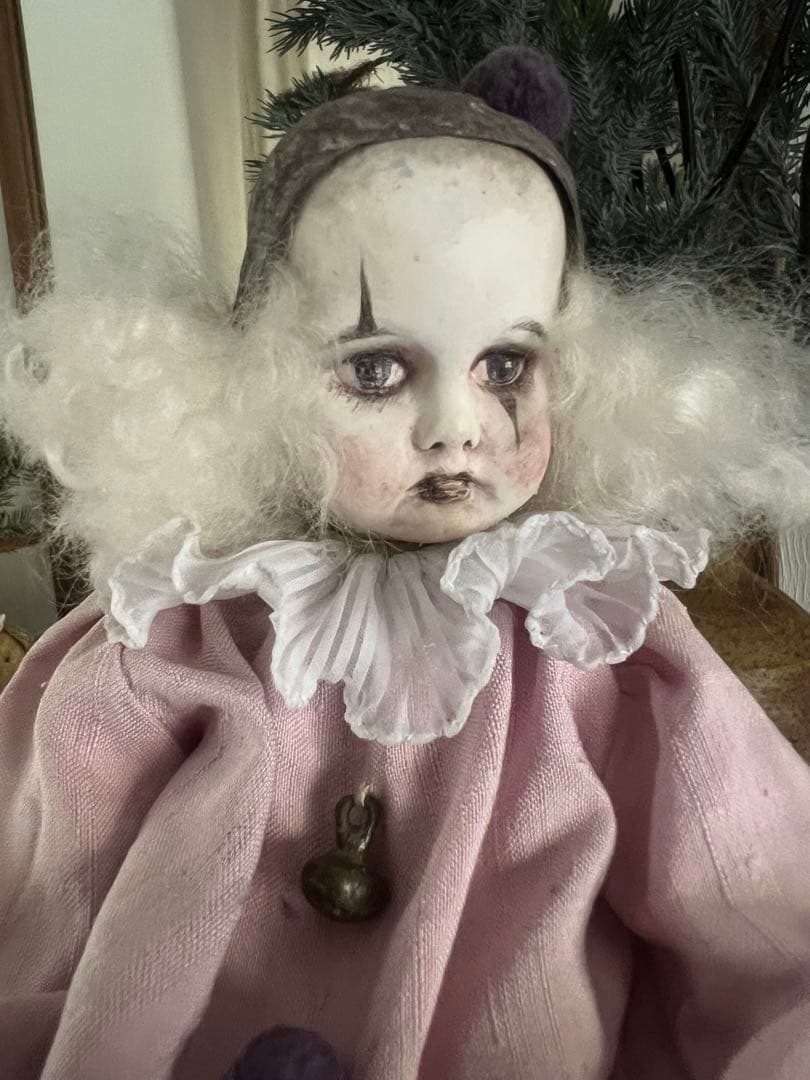 人形 ピンクの布製ピエロ人形