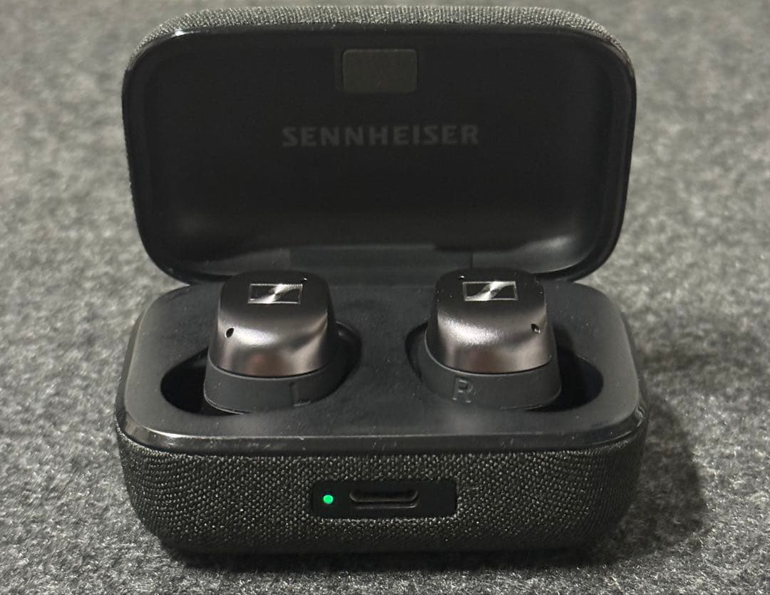 ゼンハイザー　MOMENTUM True Wireless 4 ケース付き