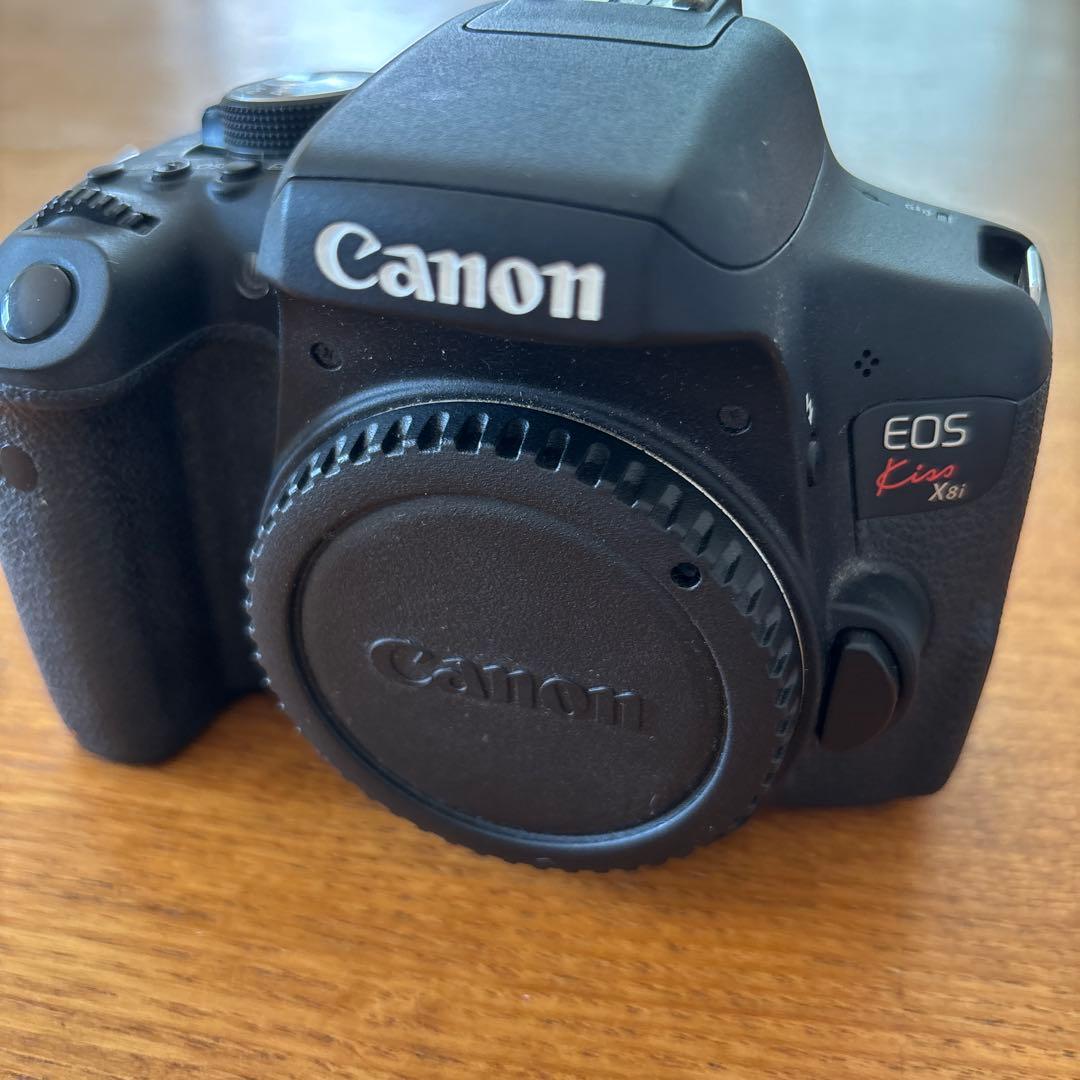 セット　Canon EOS kiss x8i レンズ　カバー　バッテリー