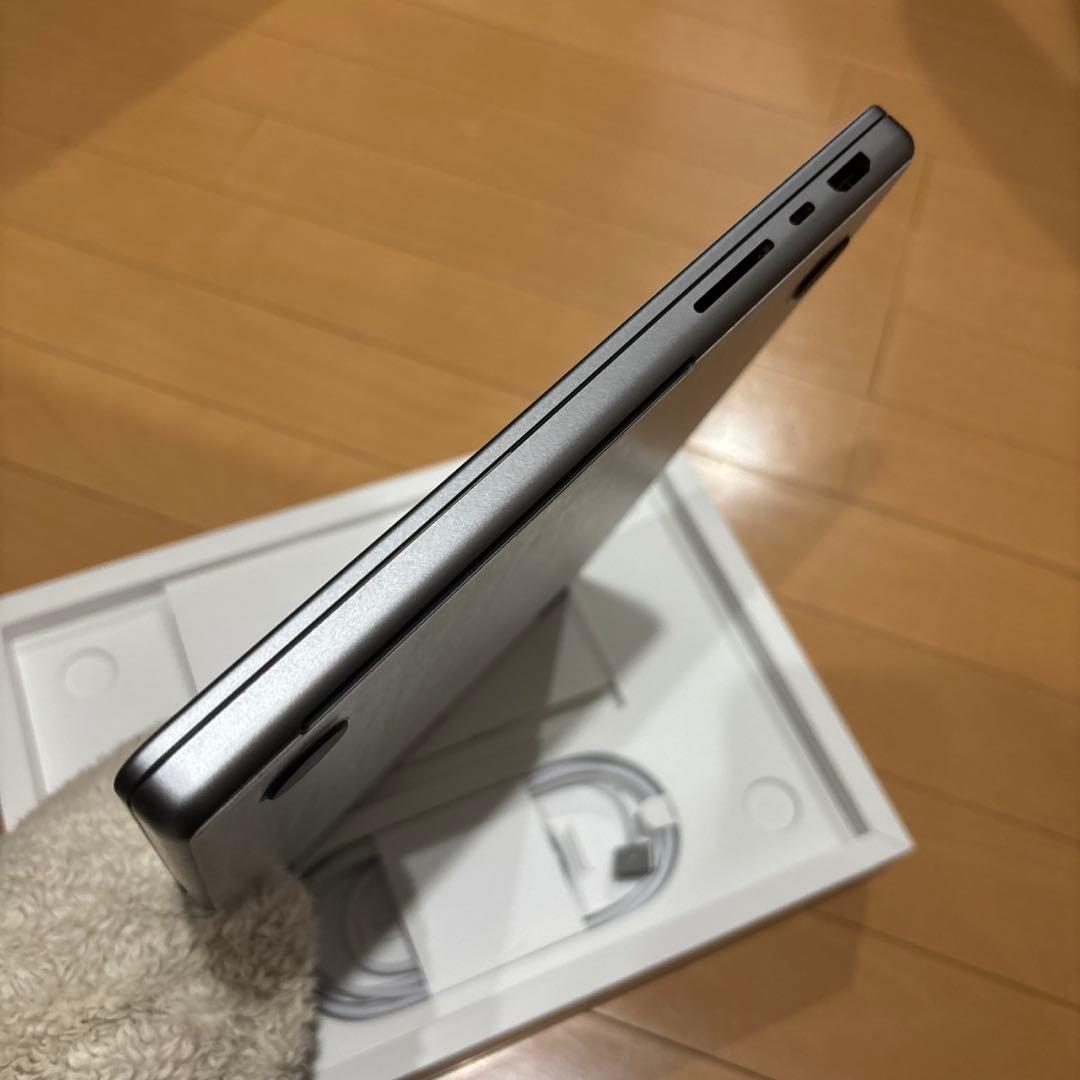 Apple MacBook Pro 16GB 1TB SSD スペースグレイ