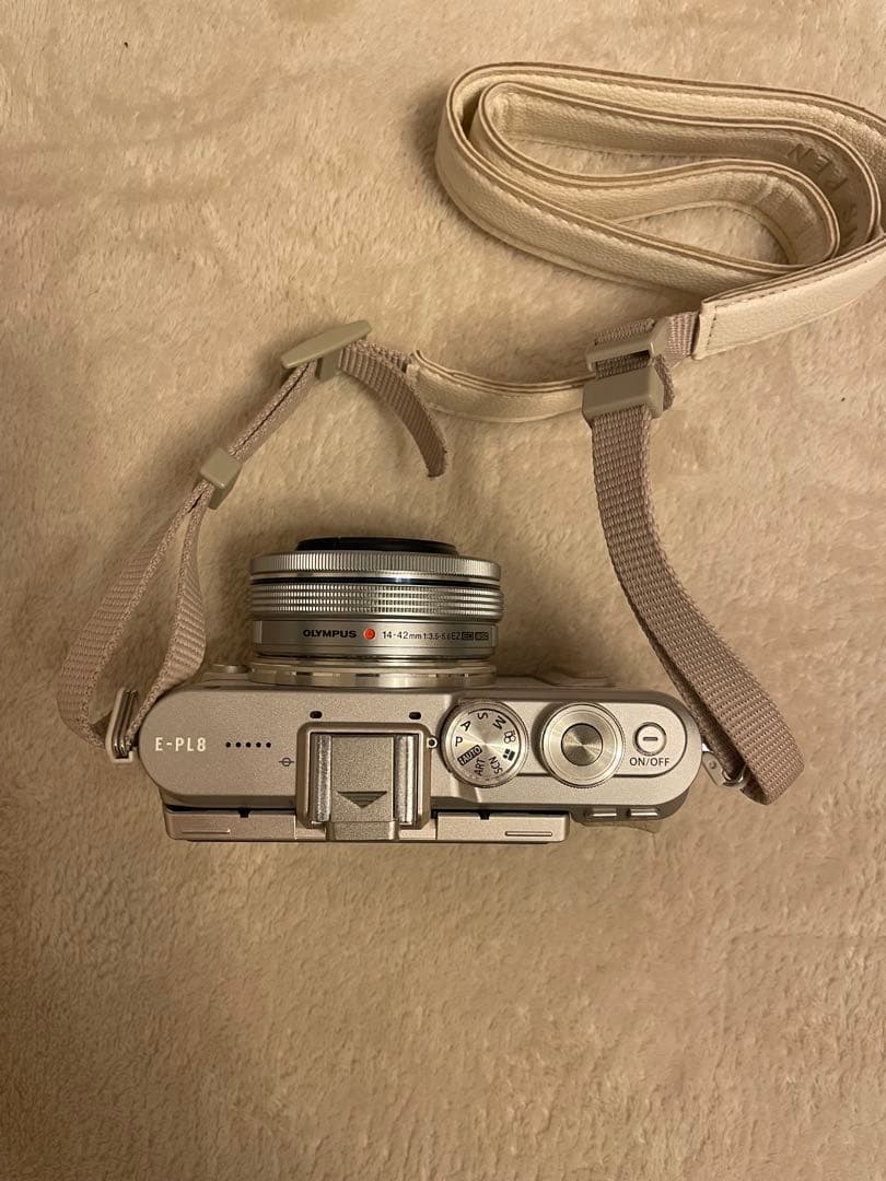 OLYMPUS PEN E-PL8 ホワイト 付属品完備