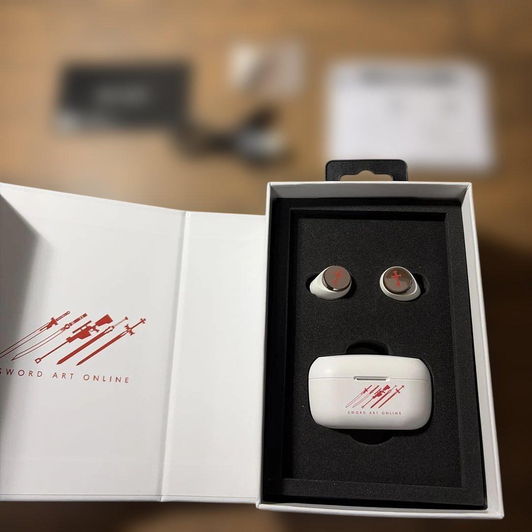 AVIOT ソードアート・オンライン ワイヤレスイヤホン9日まで特別割引中