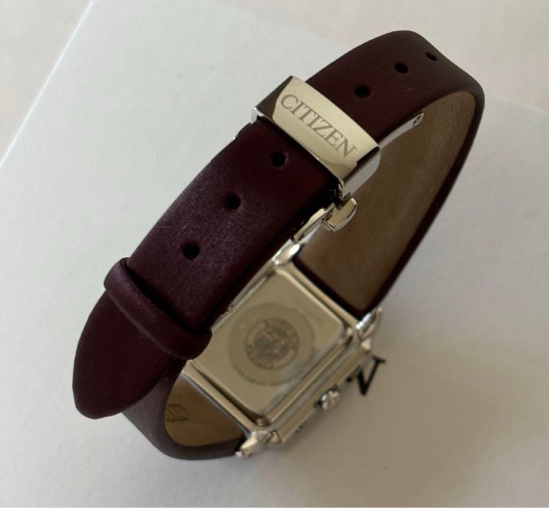 ピンクの猫・【美品】保証書付・シチズンエルEG7061-15W