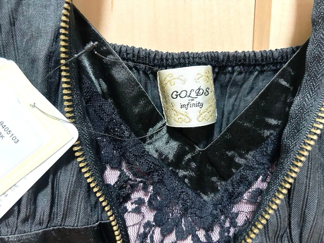 タグ有♡GOLDS♡ハートチャーム＆ダブルジップ♡チョーカー付トップス♡黒ピンク