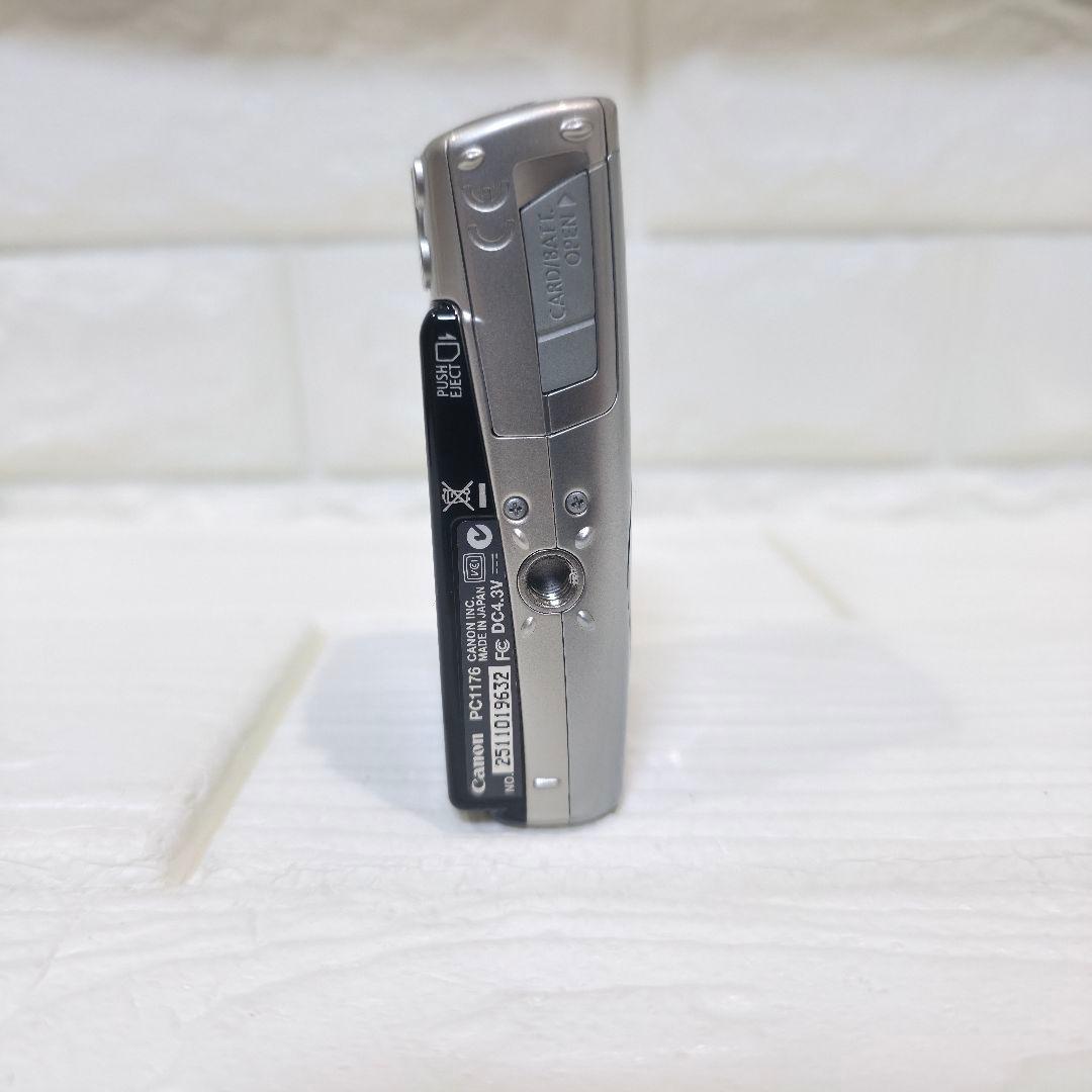 390美品】Canon IXY800IS デジタルカメラ　充電器付き　シルバー