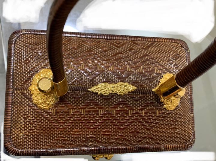 ヤンリパオ　籠バッグ