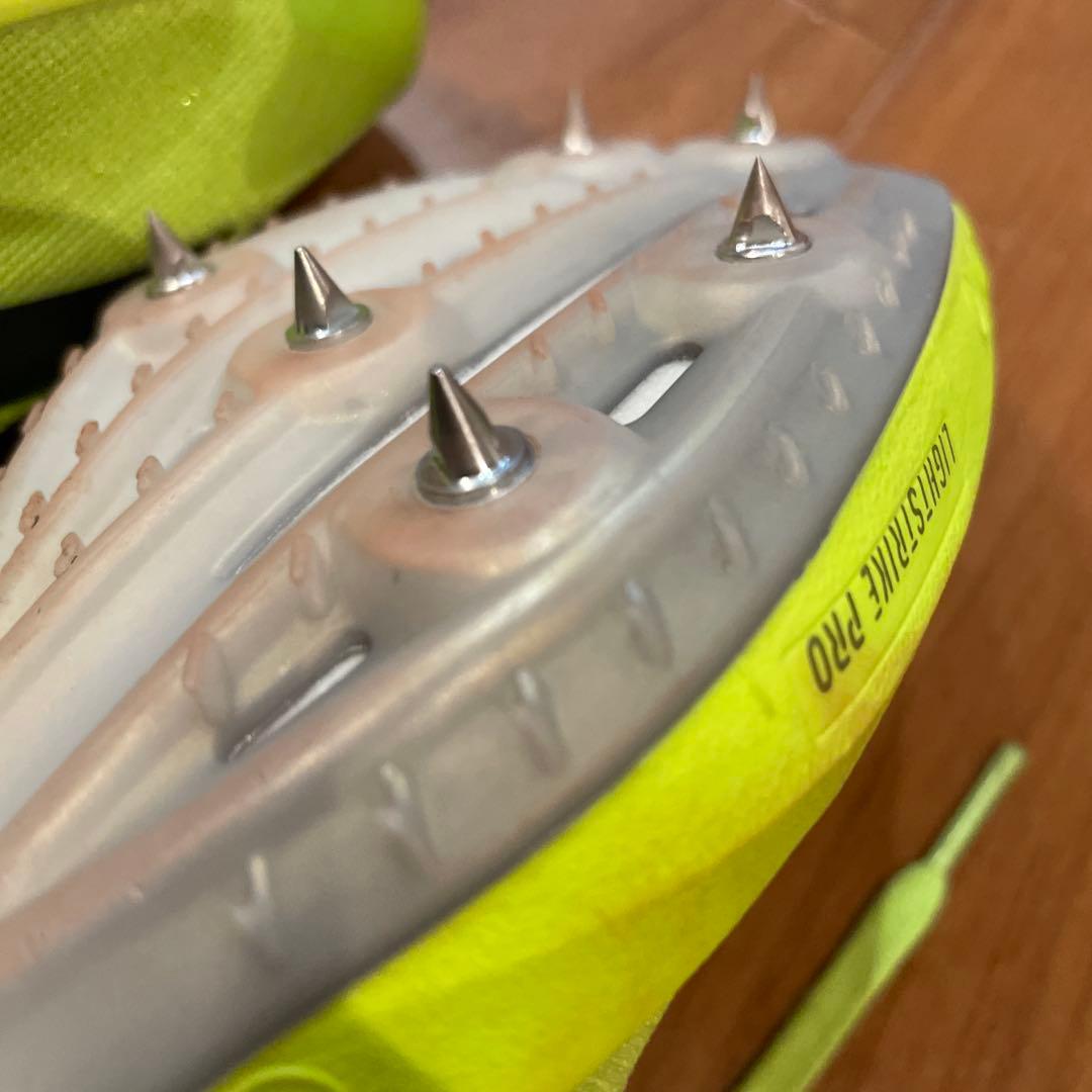 アディダス　アディゼロフィネス24.0