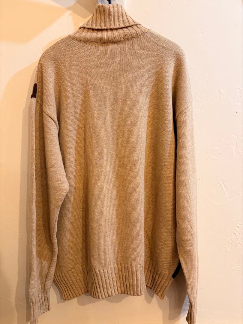 ICEBERG BETTY BOOPアートプリント タートルネックセーター