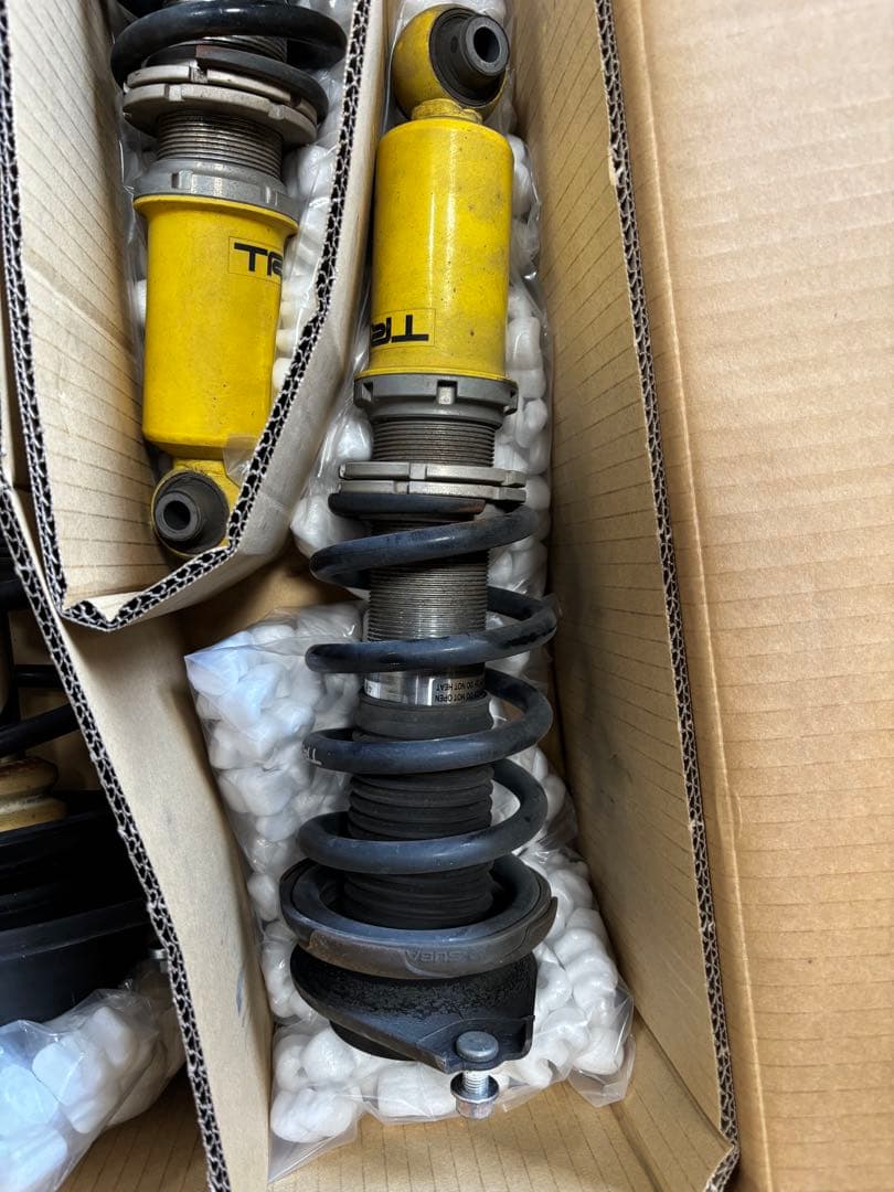 トヨタ　86 スバル　BRZ TRD車高調