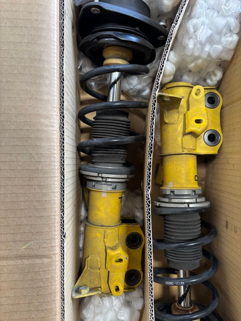 トヨタ　86 スバル　BRZ TRD車高調