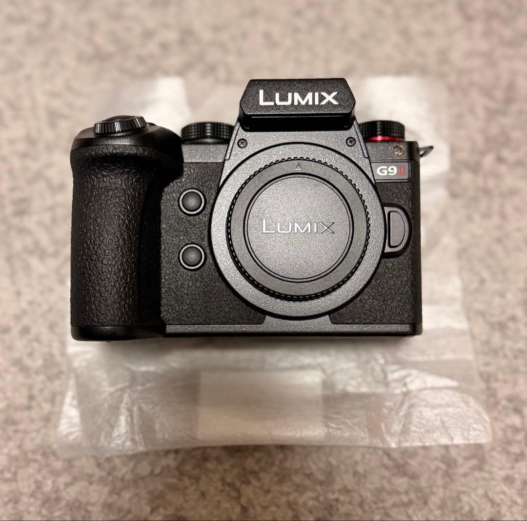 【新品未使用】パナソニック LUMIX DC-G9M2 ボディレンズ付き