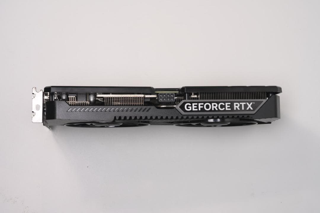 グラフィックボード・グラボ・ビデオカード GAINWARD RTX4070 GHOST