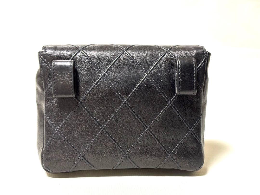 CHANELシャネルマトラッセ ウエストポーチ ベルト無し