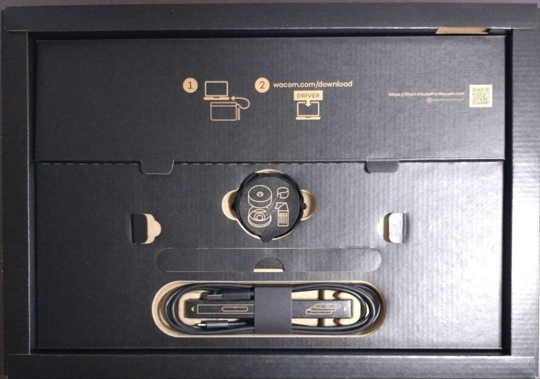 液タブ・ペンタブ Wacom Intuos Pro Large 2025