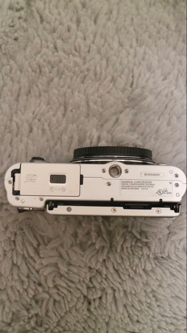 OLYMPUS PEN E-PL8 ダブルズームキット ブラック