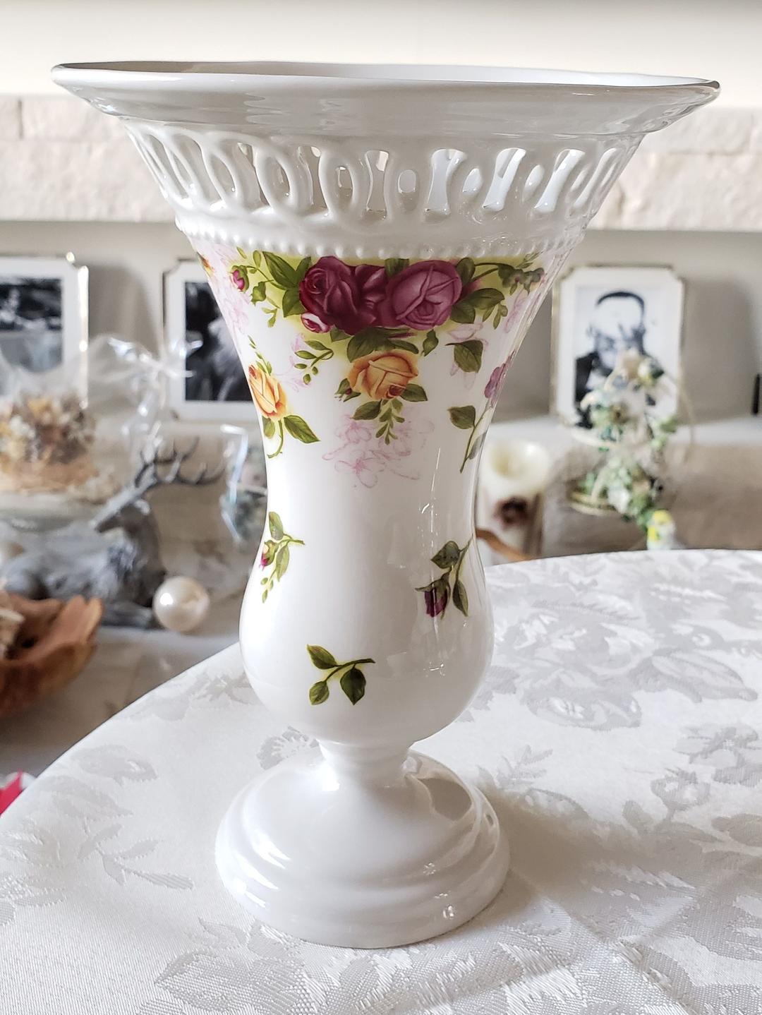 ロイヤルアルバート オールドカントリーローズ ピアス フラワーベース 花瓶