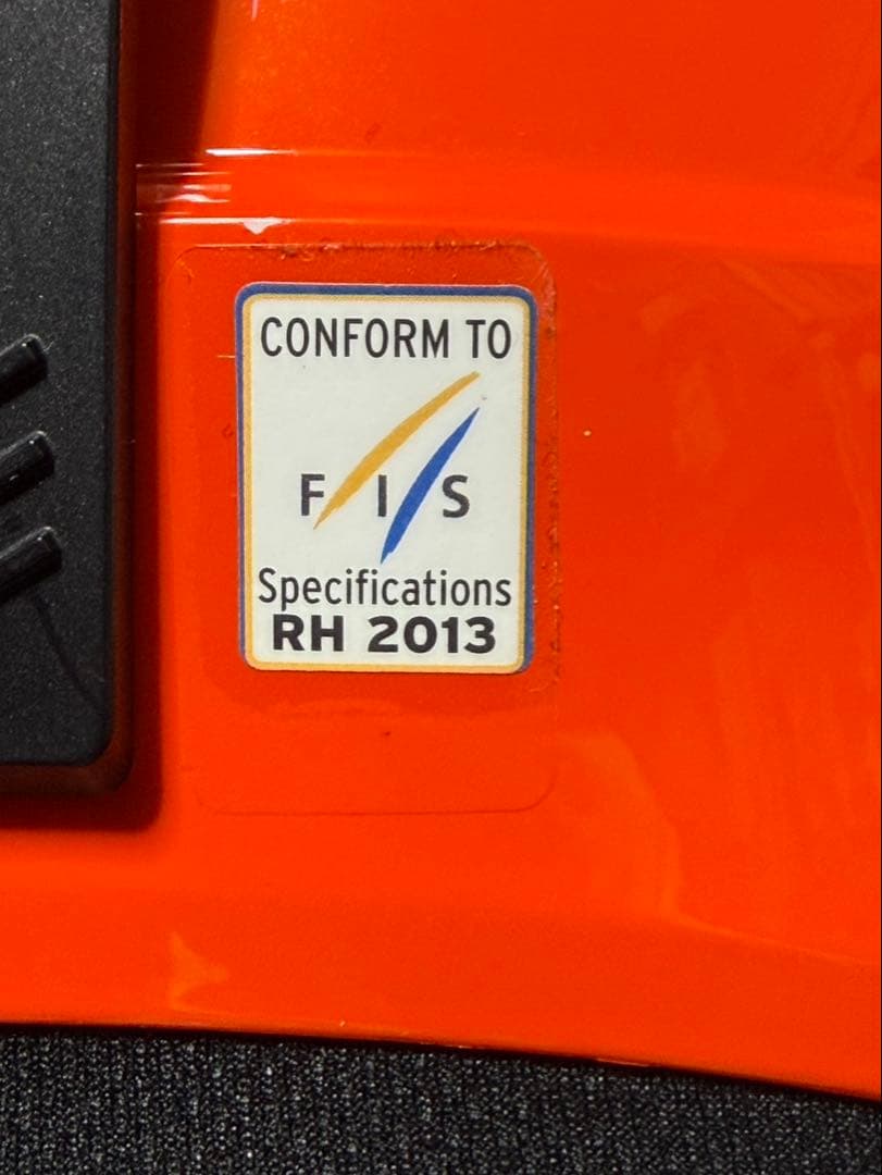 UVEX FIS認証　56~57㎝ 情熱のオレンジ色