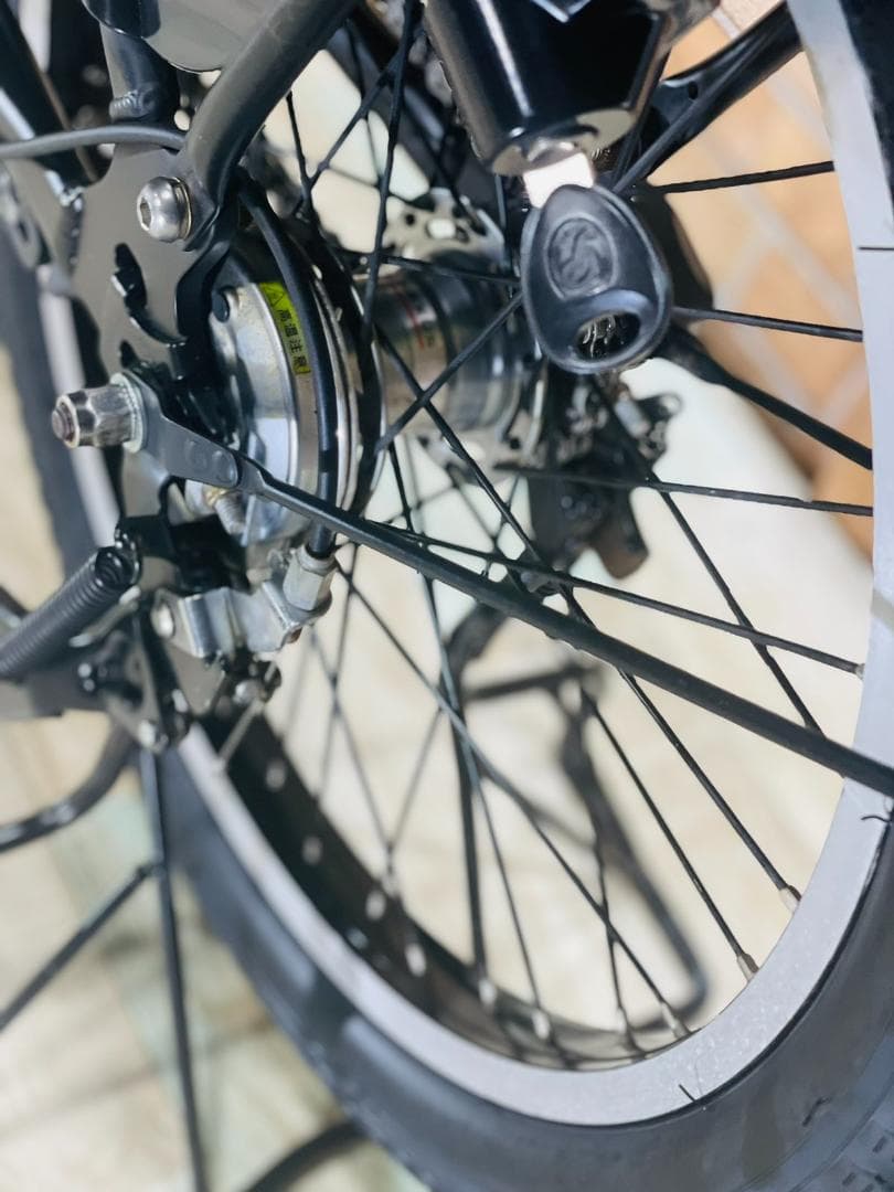 愛知静岡配送可 超特価 ブラック アニーズ 電動アシスト自転車 H1398