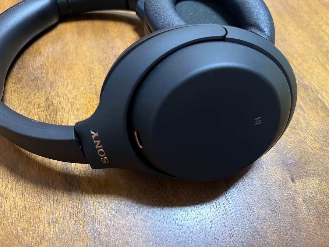 ヘッドホン sony WH-1000XM4