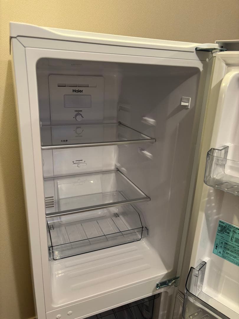 Haier 2023年製　冷蔵庫　148L 一人暮らし　単身用　送料無料　右開き