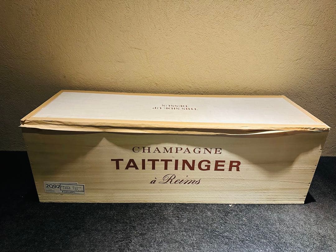 シャンパーニュ・テタンジェ・ナビュコドノゾール（15L）空瓶＆木箱セット