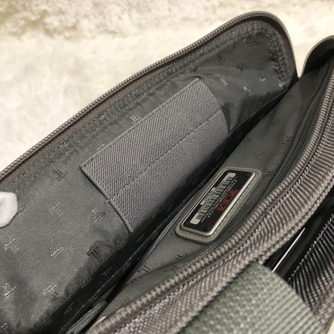 新品同様✨TUMI タスクトート ビジネスバッグ 26190S4