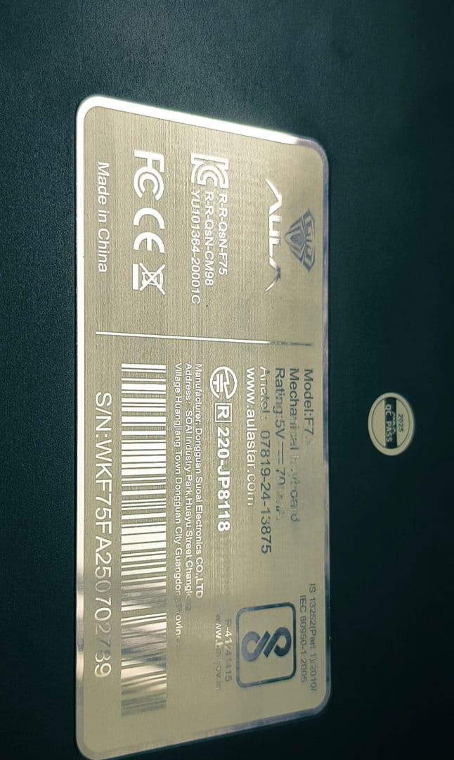 AULA F75メカニカルキーボードとAttackshark x11マウスセット