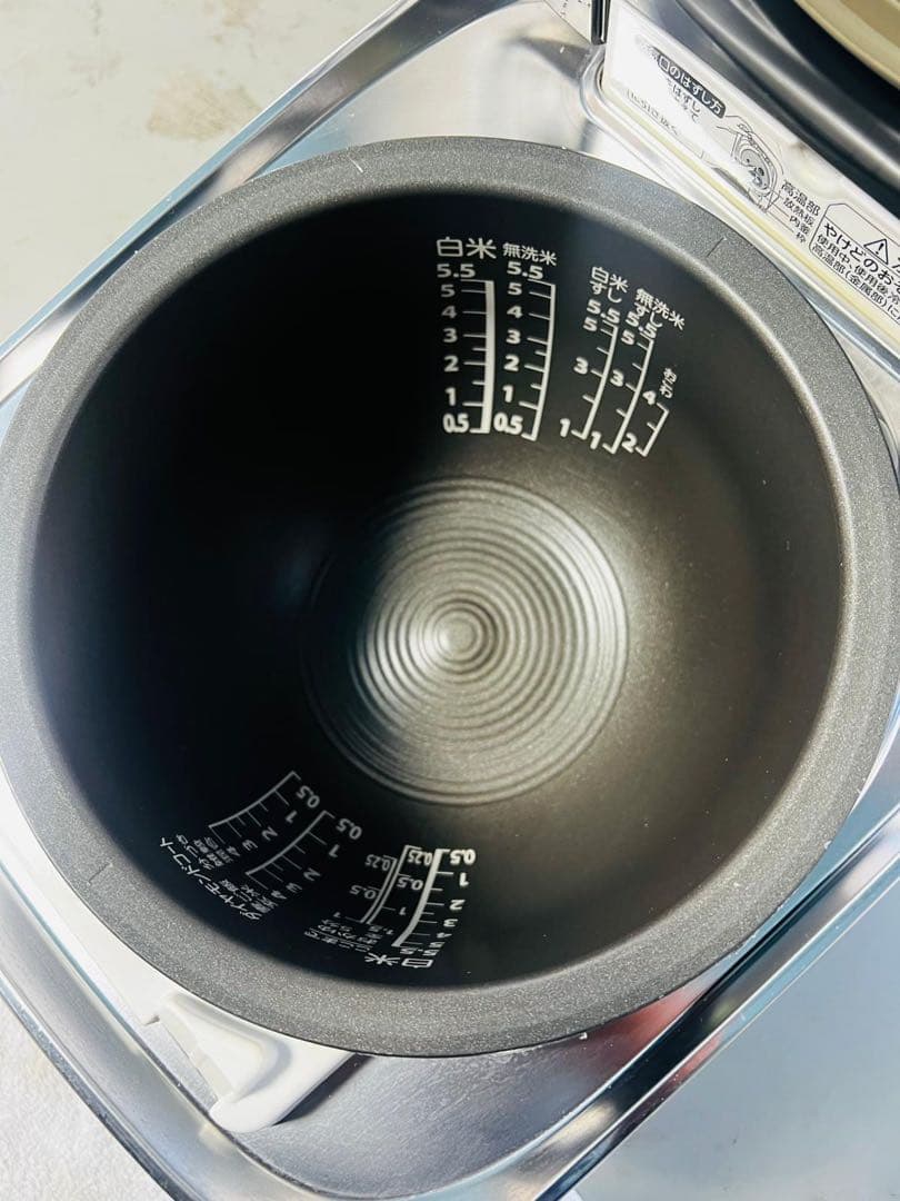 TOSHIBA RC-10ZWT 圧力IH炊飯ジャー 動作品