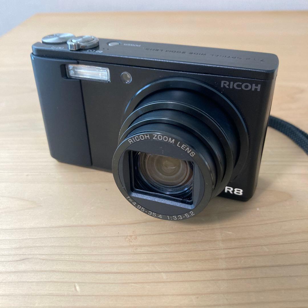 RICOH リコー R8 美品 動作確認済 デジタルカメラ デジカメ