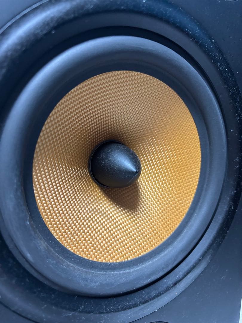 スピーカー・ウーファー B&W 685