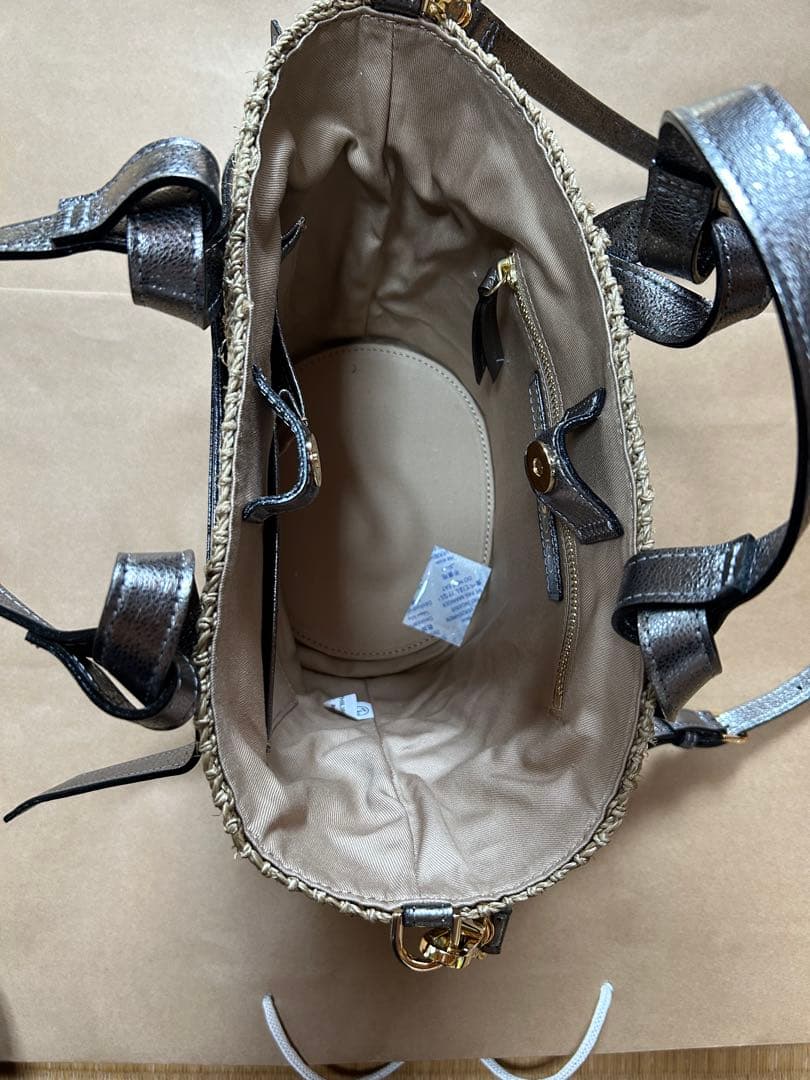 ヴィオラドーロ　アバカ製 2WAYレザーポケットトート