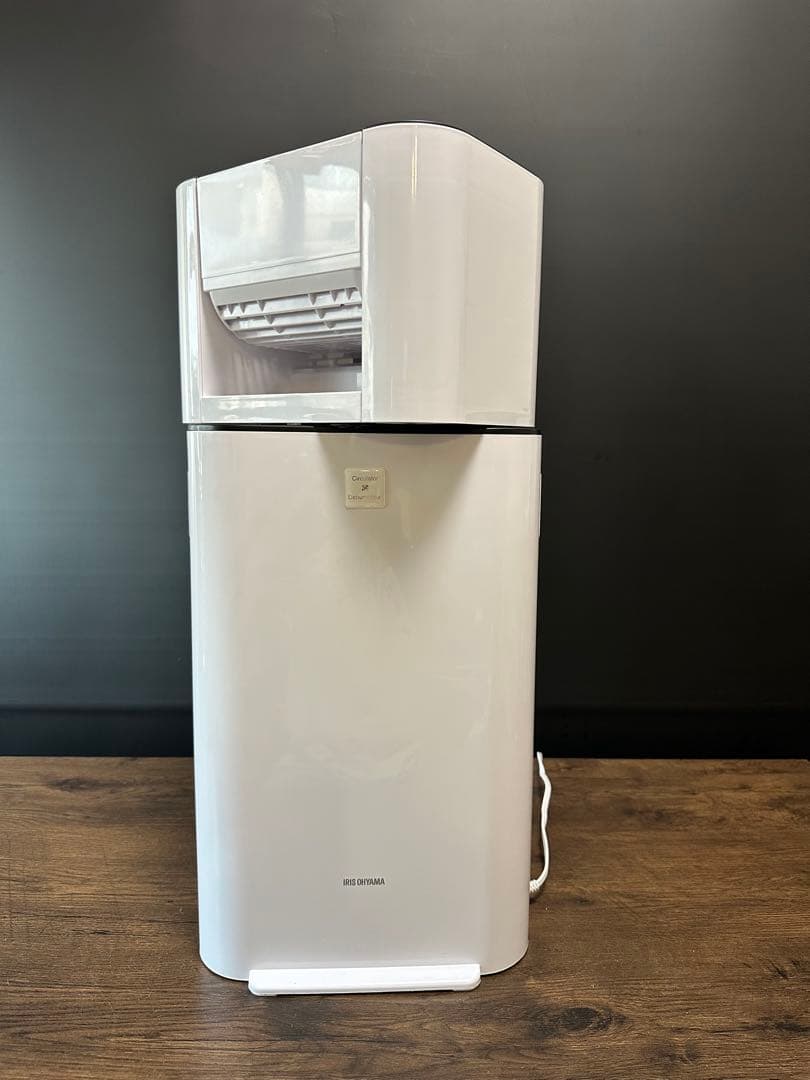美品　アイリスオーヤマ　サーキュレーター衣類乾燥除湿機　KIJDC-L50