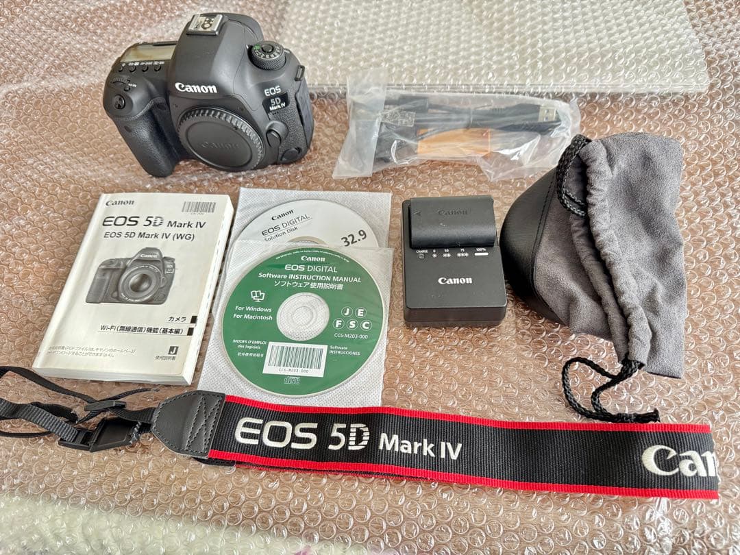 Canon EOS 5D Mark IV デジタル一眼レフ　美品　5D 4