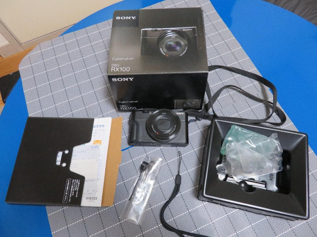 【超美品】SONY　DSC-RX100初代