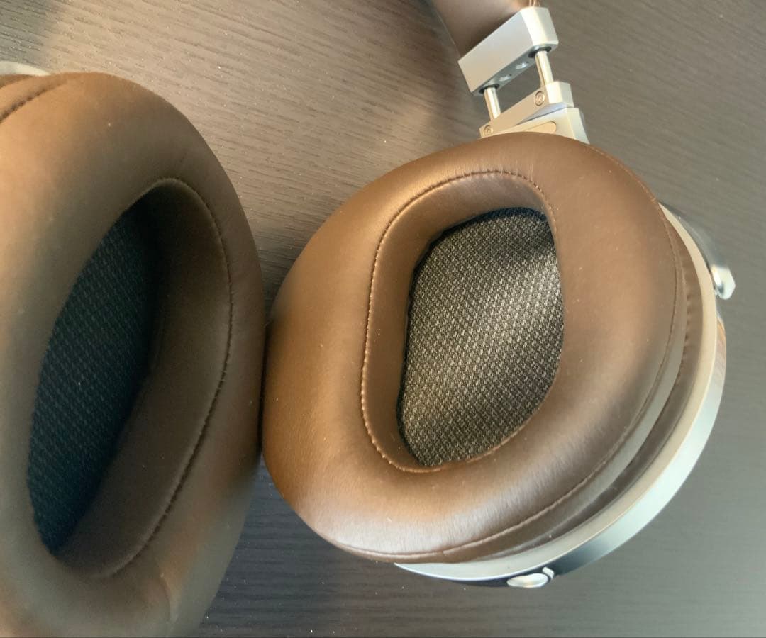 ヘッドホン Denon d5200