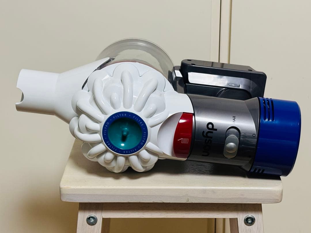 【美品】ダイソン v7 マキタバッテリー仕様 付属品3点付