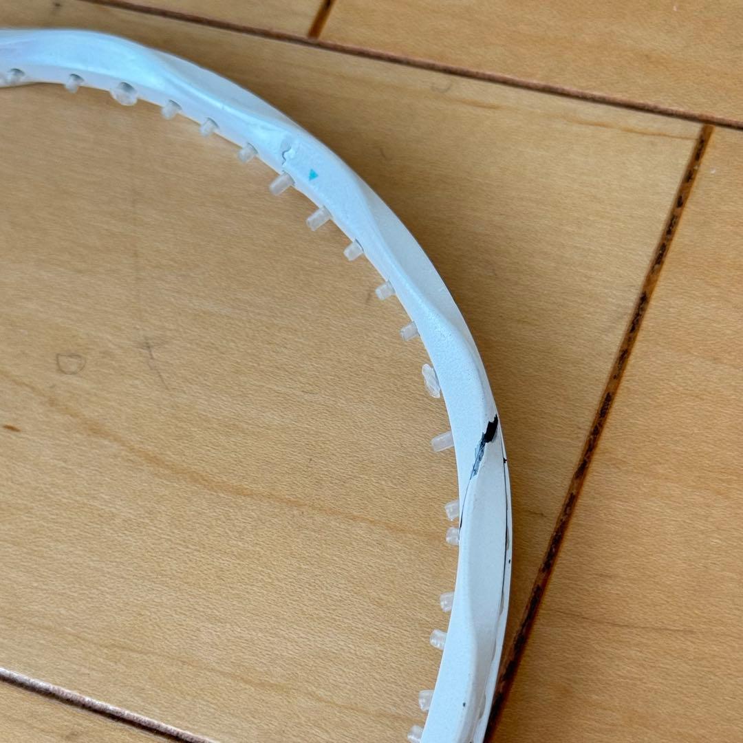 若干の使用感あり バドミントンラケット GOSEN INFERNO TOUCH