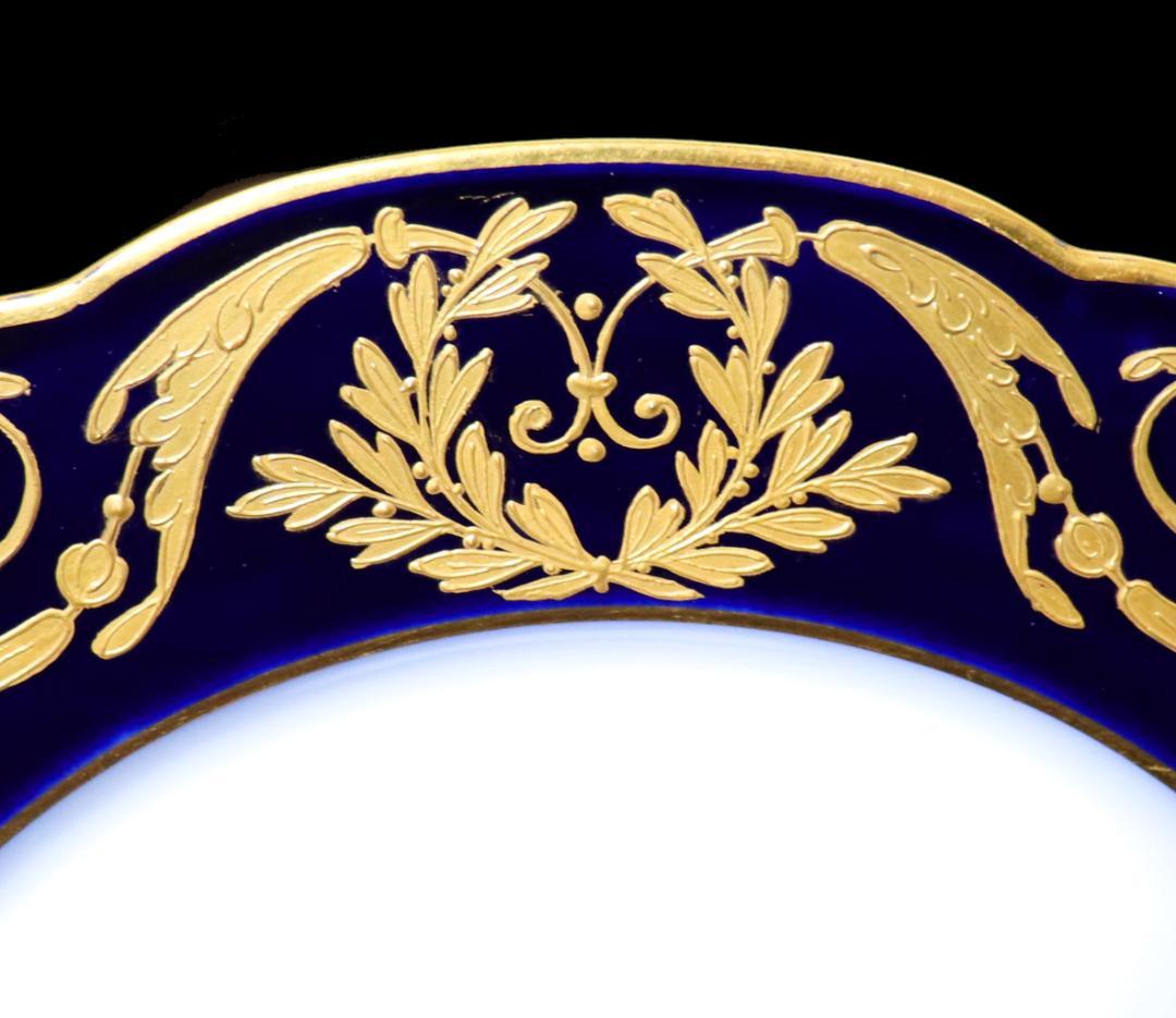 アンティーク・セーブル 大型 18世紀 瑠璃地色絵金彩人物図皿 マリー・ルイーズ