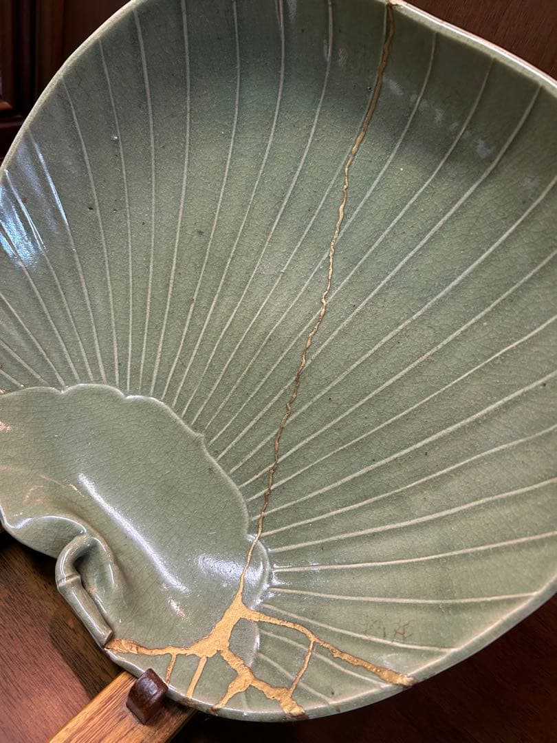 1652年古九谷　団扇型平鉢　金継ぎ