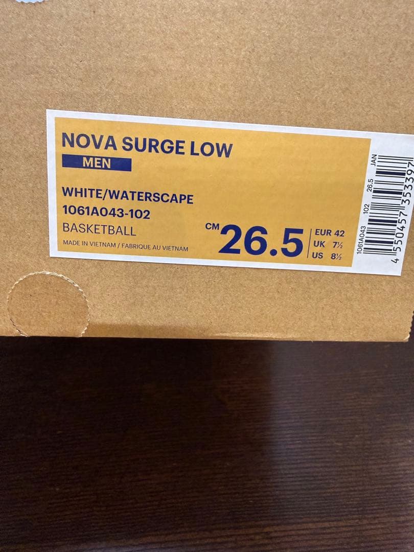 asics NOVA SURGE LOWノヴァサージ　26.5