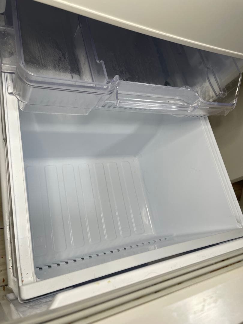 冷蔵庫　2021年製　MITSUBISHI MR-P15F-W