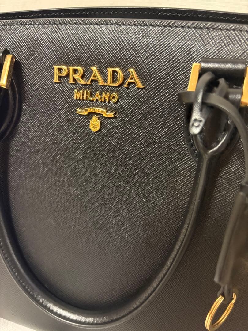 【期間限定価格】PRADA サフィアーノレザー 2way バッグ