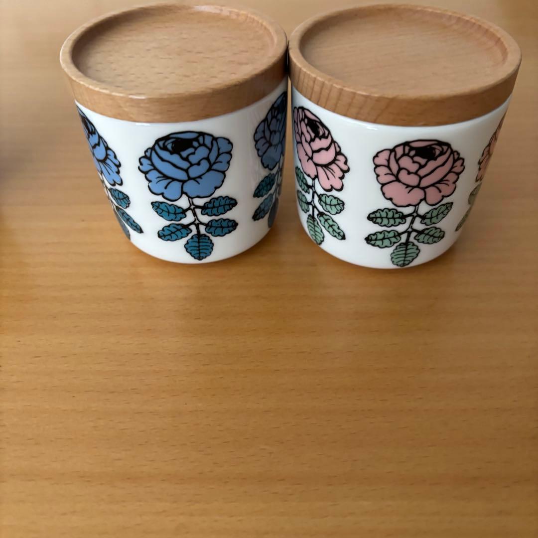【4色】フタ付き　marimekko マリメッコ　ヴィヒキルース ラテマグ